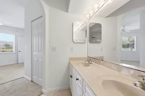Bath - 2500 Vista Cove Rd, Saint Augustine, FL 32084 photo 3 of 5