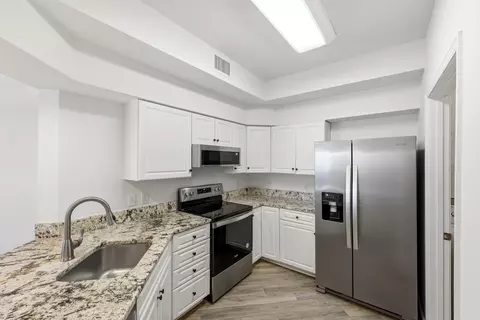 Kitchen - 2500 Vista Cove Rd, Saint Augustine, FL 32084 photo 5 of 5