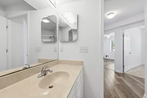 Bath - 2500 Vista Cove Rd, Saint Augustine, FL 32084 photo 5 of 5