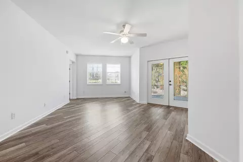 Living - 2500 Vista Cove Rd, Saint Augustine, FL 32084 photo 3 of 7