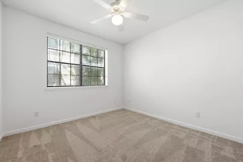 Bedroom - 2500 Vista Cove Rd, Saint Augustine, FL 32084 photo 7 of 8
