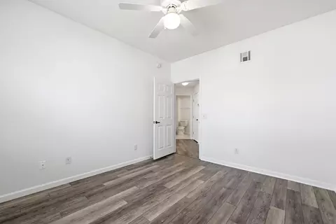 Bedroom - 2500 Vista Cove Rd, Saint Augustine, FL 32084 photo 6 of 8