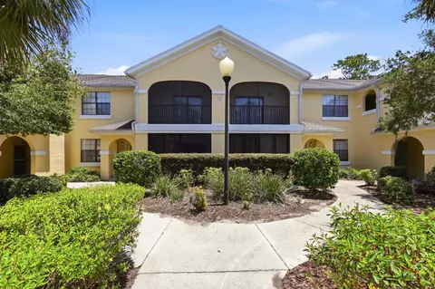 Exterior - 2500 Vista Cove Rd, Saint Augustine, FL 32084 photo 8 of 10