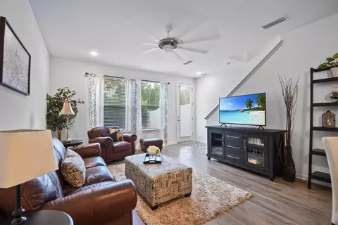 Living - 105 Ridge Lake Rd, Saint Augustine, FL 32086 photo 2 of 2