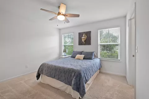 Bedroom - 105 Ridge Lake Rd, Saint Augustine, FL 32086 photo 1 of 8