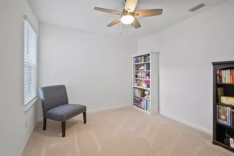 Bedroom - 105 Ridge Lake Rd, Saint Augustine, FL 32086 photo 4 of 8