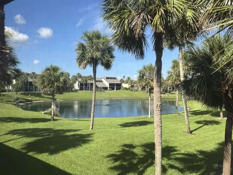 59 Village Del Lago Cir, Saint Augustine, FL 32080