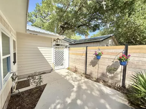 Exterior - 13 Lockhart Ln, Saint Augustine, FL 32080 photo 9 of 13
