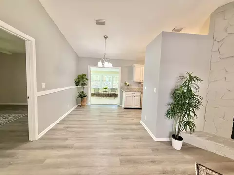 Entry Way - 13 Lockhart Ln, Saint Augustine, FL 32080 photo 2 of 2
