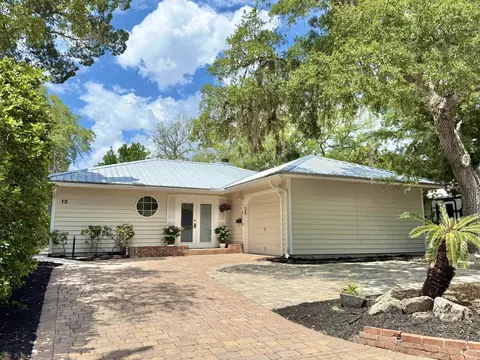13 Lockhart Ln, Saint Augustine, FL 32080