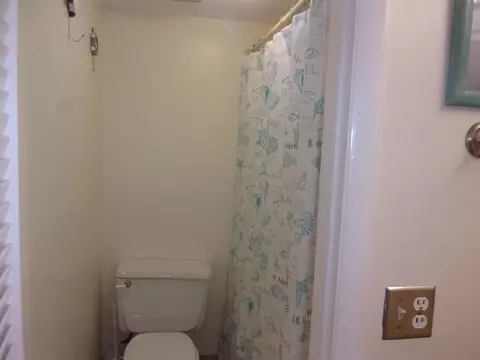 Bath - 5650 A1a South B107, Saint Augustine, FL 32080 photo 2 of 4
