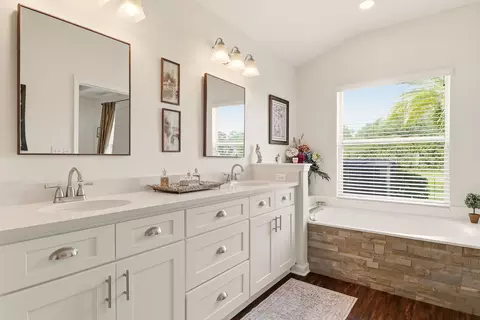 Bath - 2117 Swallowtail Ln, Saint Augustine, FL 32092 photo 3 of 5