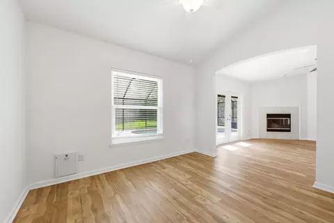 Living - 385 Whisper Ridge Dr, Saint Augustine, FL 32092 photo 1 of 9
