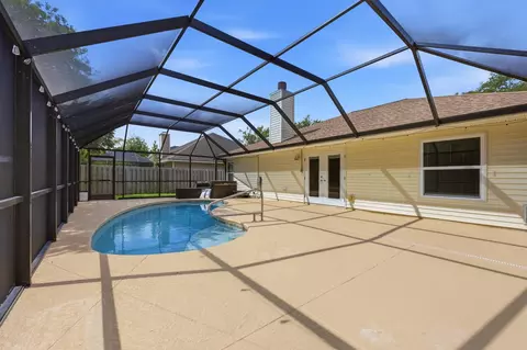Exterior - 385 Whisper Ridge Dr, Saint Augustine, FL 32092 photo 3 of 11