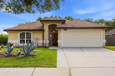 385 Whisper Ridge Dr, Saint Augustine, FL 32092
