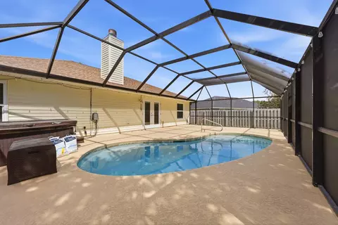 Exterior - 385 Whisper Ridge Dr, Saint Augustine, FL 32092 photo 4 of 11