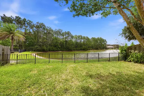Exterior - 385 Whisper Ridge Dr, Saint Augustine, FL 32092 photo 10 of 11