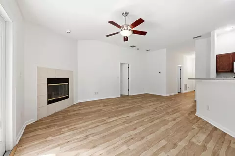 Living - 385 Whisper Ridge Dr, Saint Augustine, FL 32092 photo 5 of 9