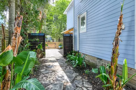 Exterior - 64 Weeden St, Saint Augustine, FL 32084 photo 7 of 13