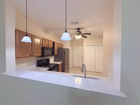 Kitchen - 374 Scrub Jay Dr, Saint Augustine, FL 32092 photo 1 of 4