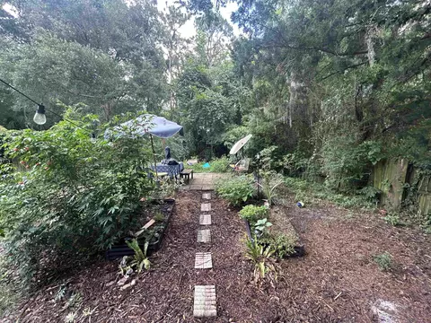 Exterior - 330 St George Ave, Saint Augustine, FL 32084 photo 5 of 8