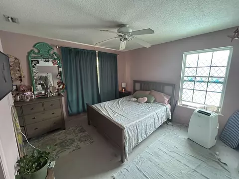 Bedroom - 330 St George Ave, Saint Augustine, FL 32084 photo 1 of 4