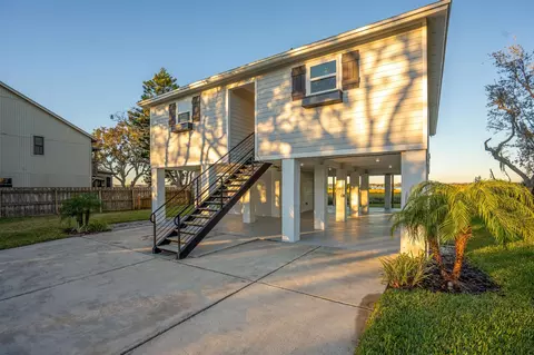 Exterior - 420 Trade Wind Ln, Saint Augustine, FL 32080 photo 5 of 11