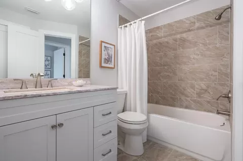 Bath - 420 Trade Wind Ln, Saint Augustine, FL 32080 photo 2 of 5