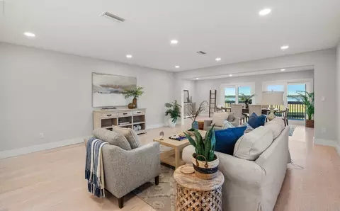 Living - 420 Trade Wind Ln, Saint Augustine, FL 32080 photo 2 of 3