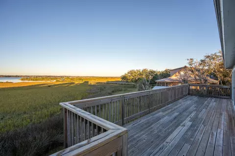 Exterior - 420 Trade Wind Ln, Saint Augustine, FL 32080 photo 6 of 11