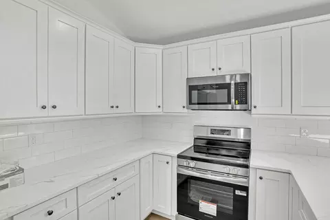 Kitchen - 232 Jackson Blvd, Saint Augustine, FL 32095 photo 1 of 3