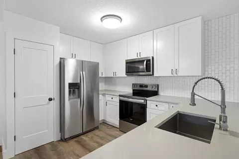 Kitchen - 1715 Sea Fair Dr, Saint Augustine, FL 32080 photo 5 of 5