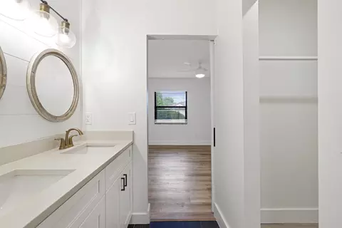 Bath - 1715 Sea Fair Dr, Saint Augustine, FL 32080 photo 1 of 4