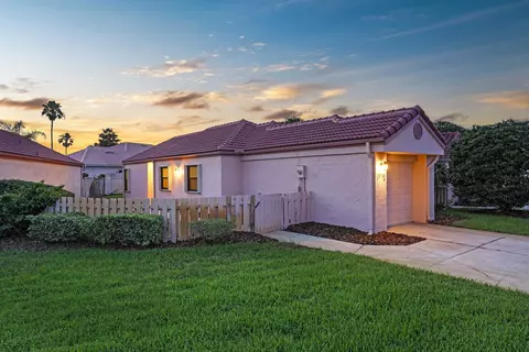 1715 Sea Fair Dr, Saint Augustine, FL 32080