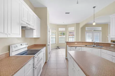 Kitchen - 124 Bonita Rd, Saint Augustine, FL 32086 photo 2 of 3