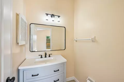 Bath - 207 B St, Saint Augustine, FL 32080 photo 1 of 4