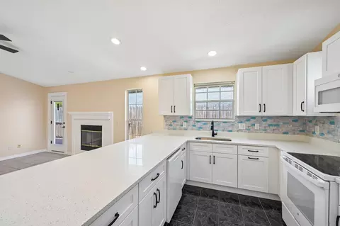 Kitchen - 207 B St, Saint Augustine, FL 32080 photo 1 of 3