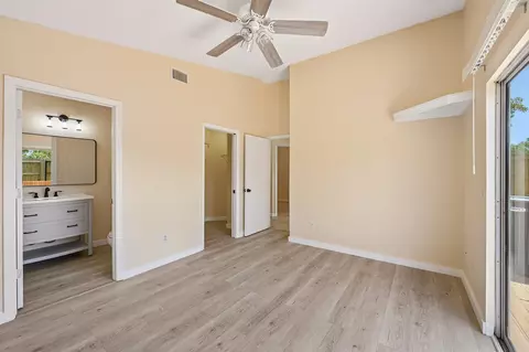 Bedroom - 207 B St, Saint Augustine, FL 32080 photo 2 of 5