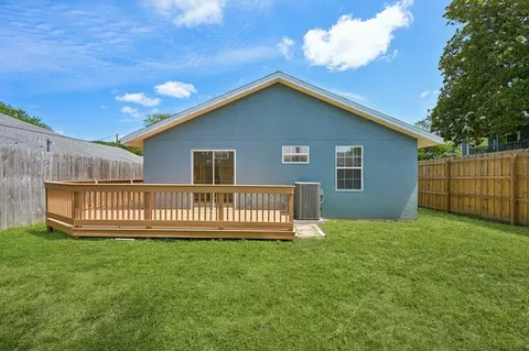 Exterior - 207 B St, Saint Augustine, FL 32080 photo 7 of 7