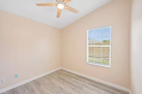 Bedroom - 207 B St, Saint Augustine, FL 32080 photo 4 of 5