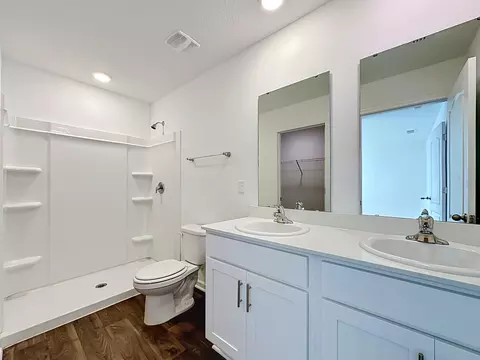 Bath - 234 Chesterwood Rd, Saint Augustine, FL 32084 photo 1 of 2