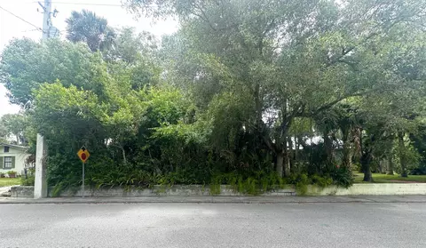 26 S Whitney St, Saint Augustine, FL 32084 photo 4