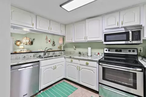 Kitchen - 8130 A1a #J12, Saint Augustine, FL 32080 photo 1 of 2