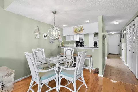 Dining - 8130 A1a #J12, Saint Augustine, FL 32080 photo 1 of 1