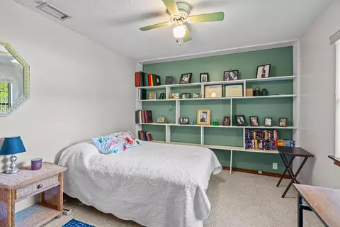 Bedroom - 1565 Lightsey Rd, Saint Augustine, FL 32084 photo 3 of 8