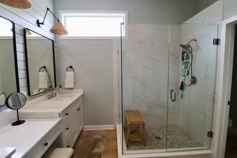 Bath - 106 Sand Bar Way, Saint Augustine, FL 32080 photo 2 of 3
