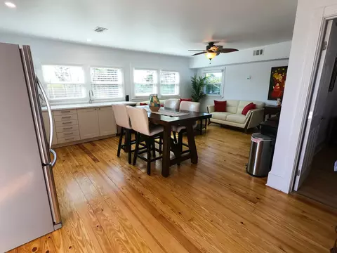 Dining - 177 Riberia St, Saint Augustine, FL 32084 photo 3 of 3
