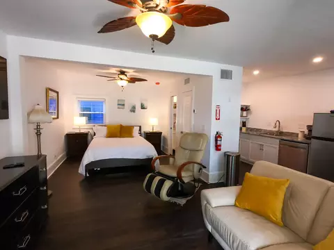 Bedroom - 177 Riberia St, Saint Augustine, FL 32084 photo 4 of 13