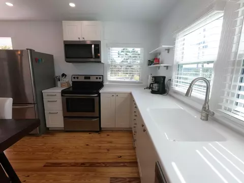 Kitchen - 177 Riberia St, Saint Augustine, FL 32084 photo 4 of 7
