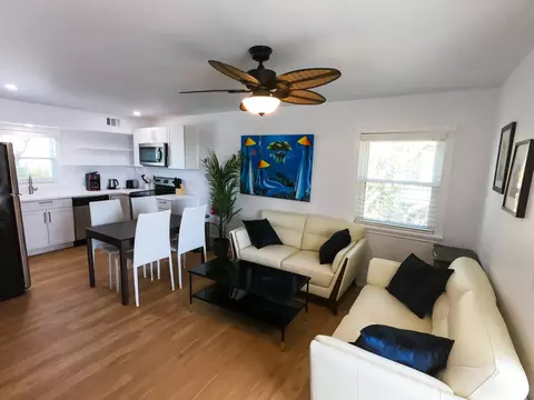 Living - 177 Riberia St, Saint Augustine, FL 32084 photo 2 of 3